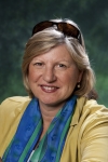 Ione Hunt von Herbing