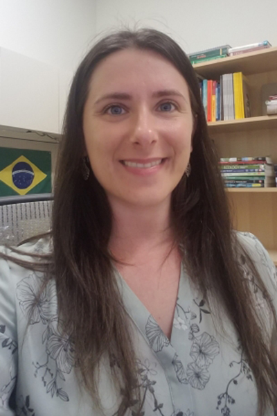 Ana Paula Hoeinghaus