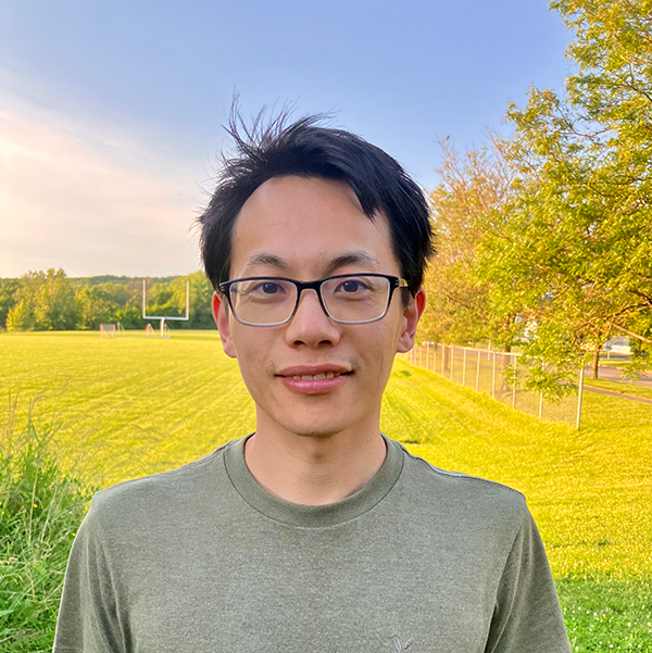 Fanju Meng headshot